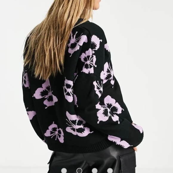 ASOS DESIGN cardigan with butterfly pattern in black - Picture 3 of 4